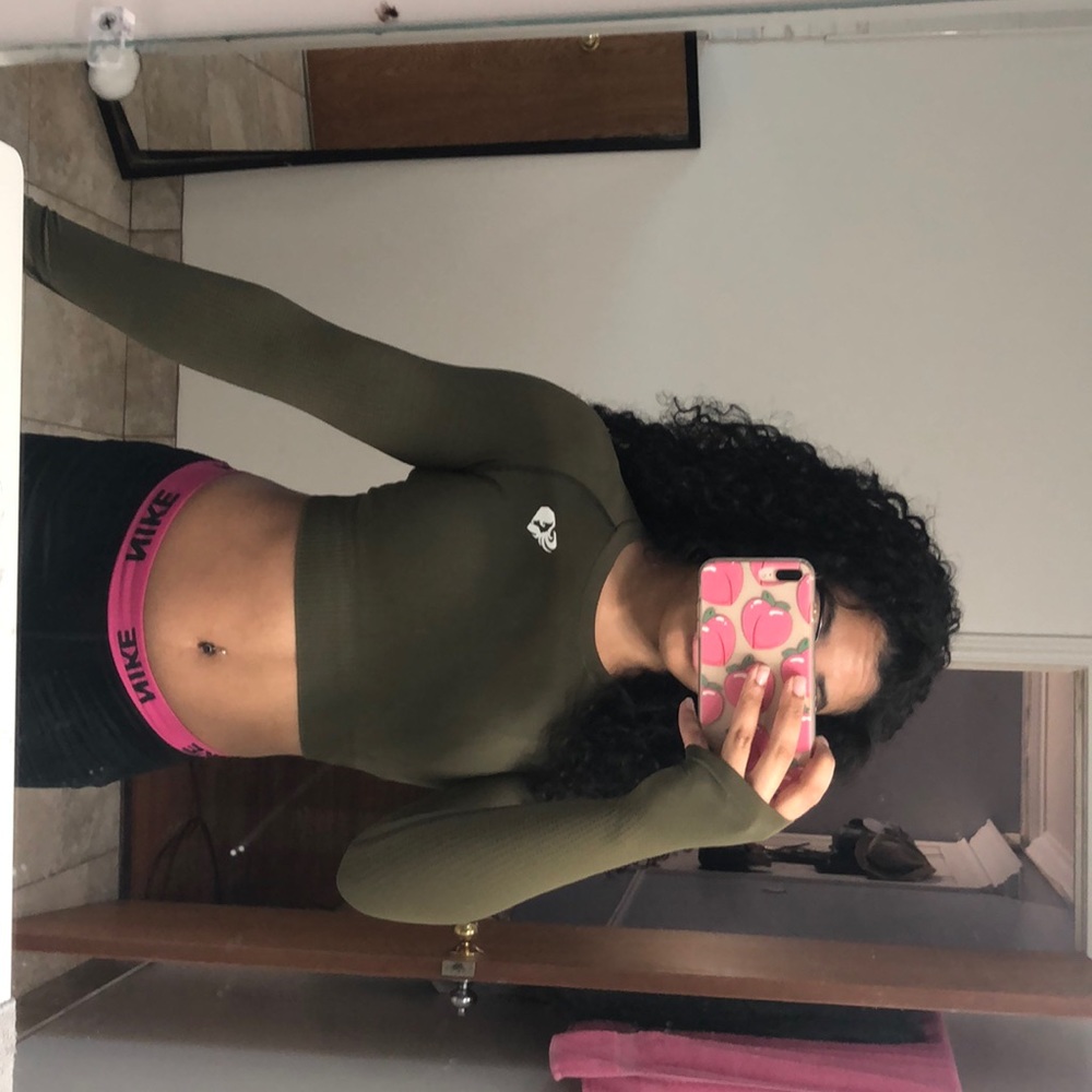Women’s Best olive green cropped long sleeve.